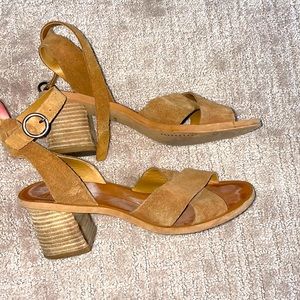 Dolce Vita size 7 heeled sandals